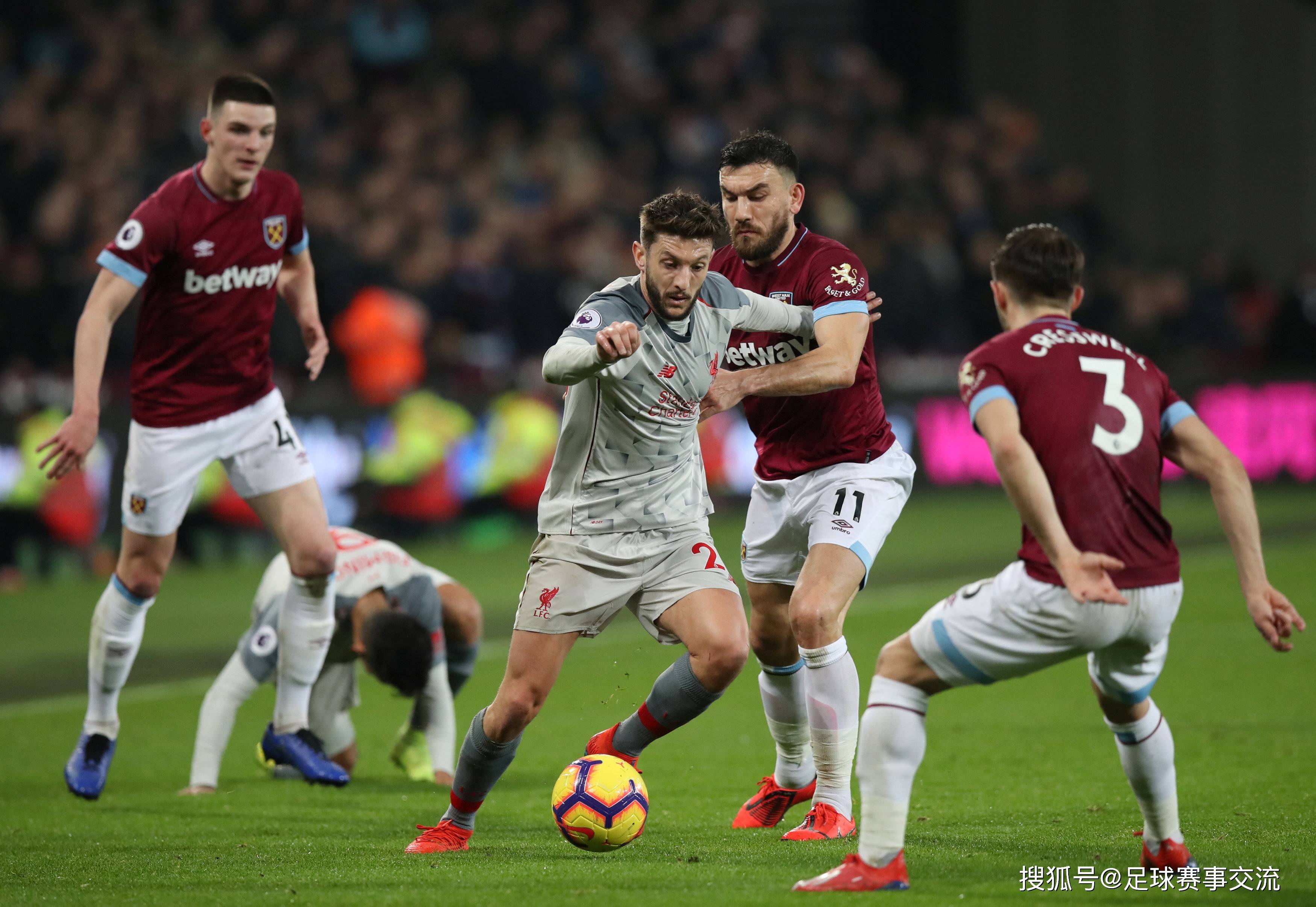 马丁内斯：C罗在葡萄牙不存在“特殊待遇”，每名球员都应被认真对待