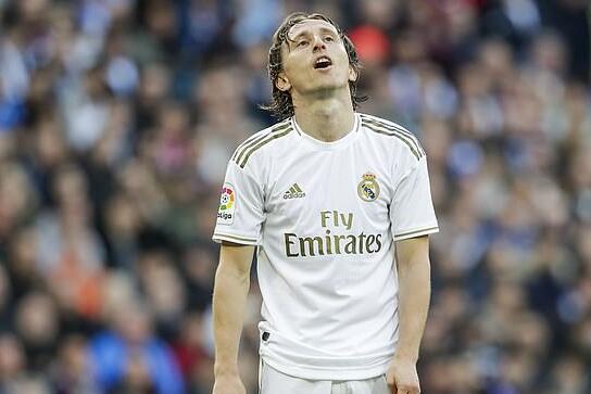 NBA新排名!湖人保第3,一队力压火箭,勇士送温暖,卫冕冠军两队大爆冷