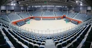 詹姆斯关键上篮助球队锁胜